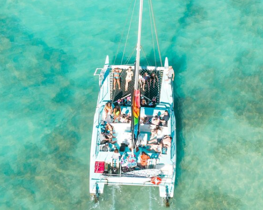 VOYAGE EN CATAMARAN DANS LA GRANDE BAIE DE DAKHLA